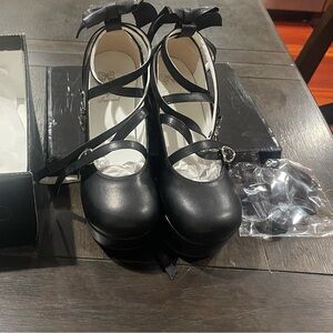 Chic Black Platform  Goth Shoes with Bow Accents. Brand new never worn
